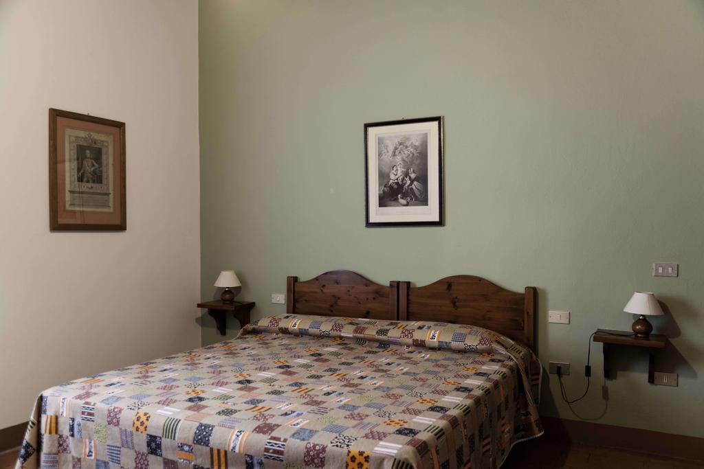 체레토구이디 Tenuta Di Colle Alberti Agriturismo 빌라 객실 사진