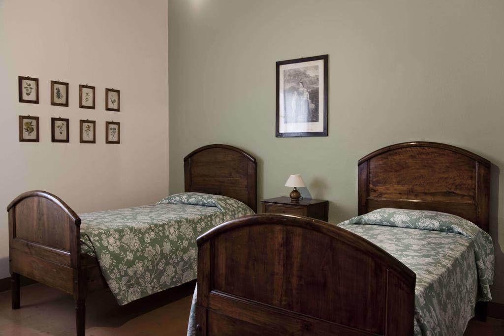 체레토구이디 Tenuta Di Colle Alberti Agriturismo 빌라 객실 사진