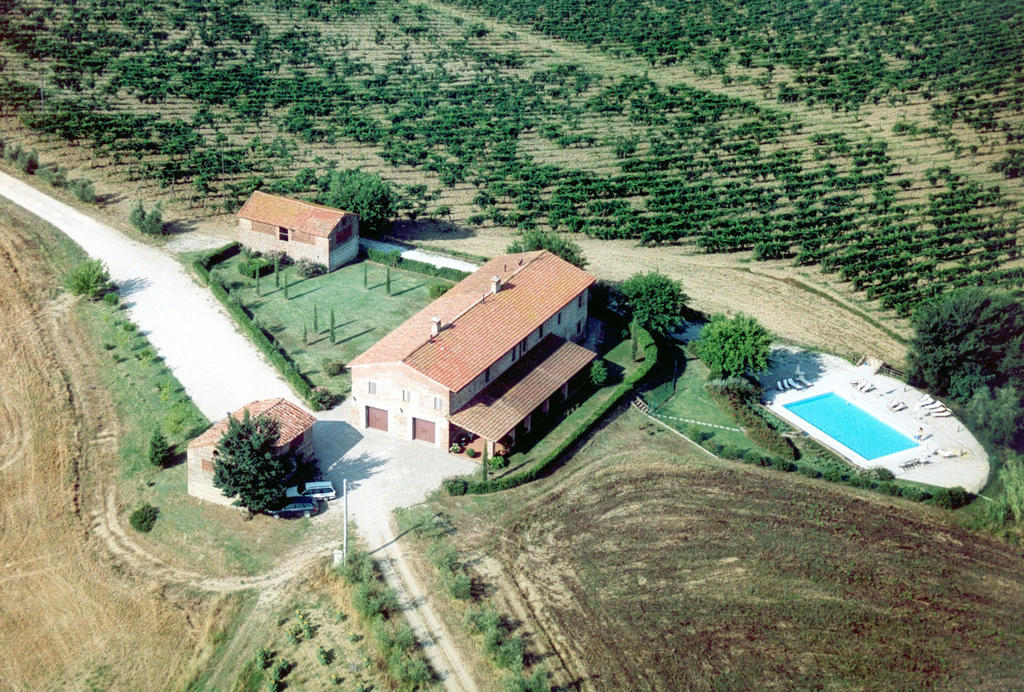 체레토구이디 Tenuta Di Colle Alberti Agriturismo 빌라 외부 사진